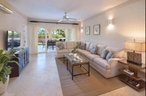 Royal Apartments 2 Bedrooms Communal Pool